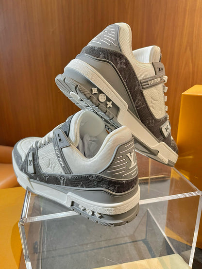 LOU TRAINERS