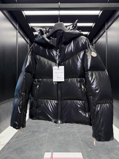 MONC HUPPE JACKET