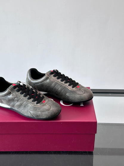 GG SHIFT SNEAKERS