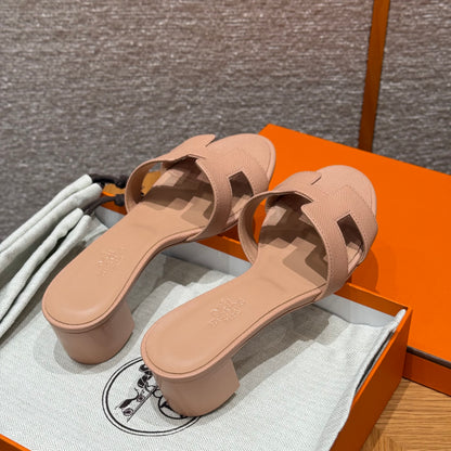 HERM OASIS SANDALS