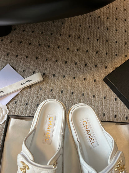 CC SANDALS