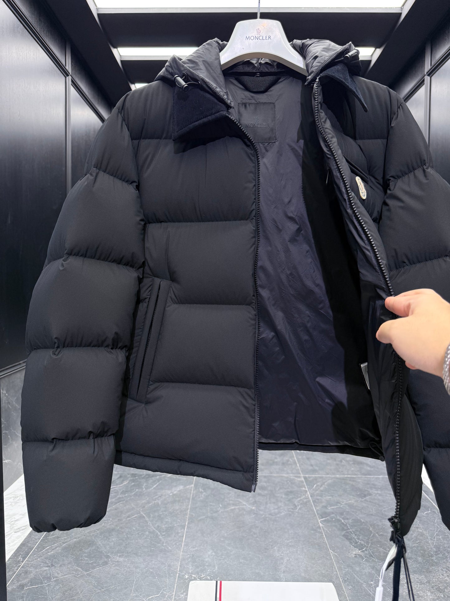 MONC CALIMA JACKET