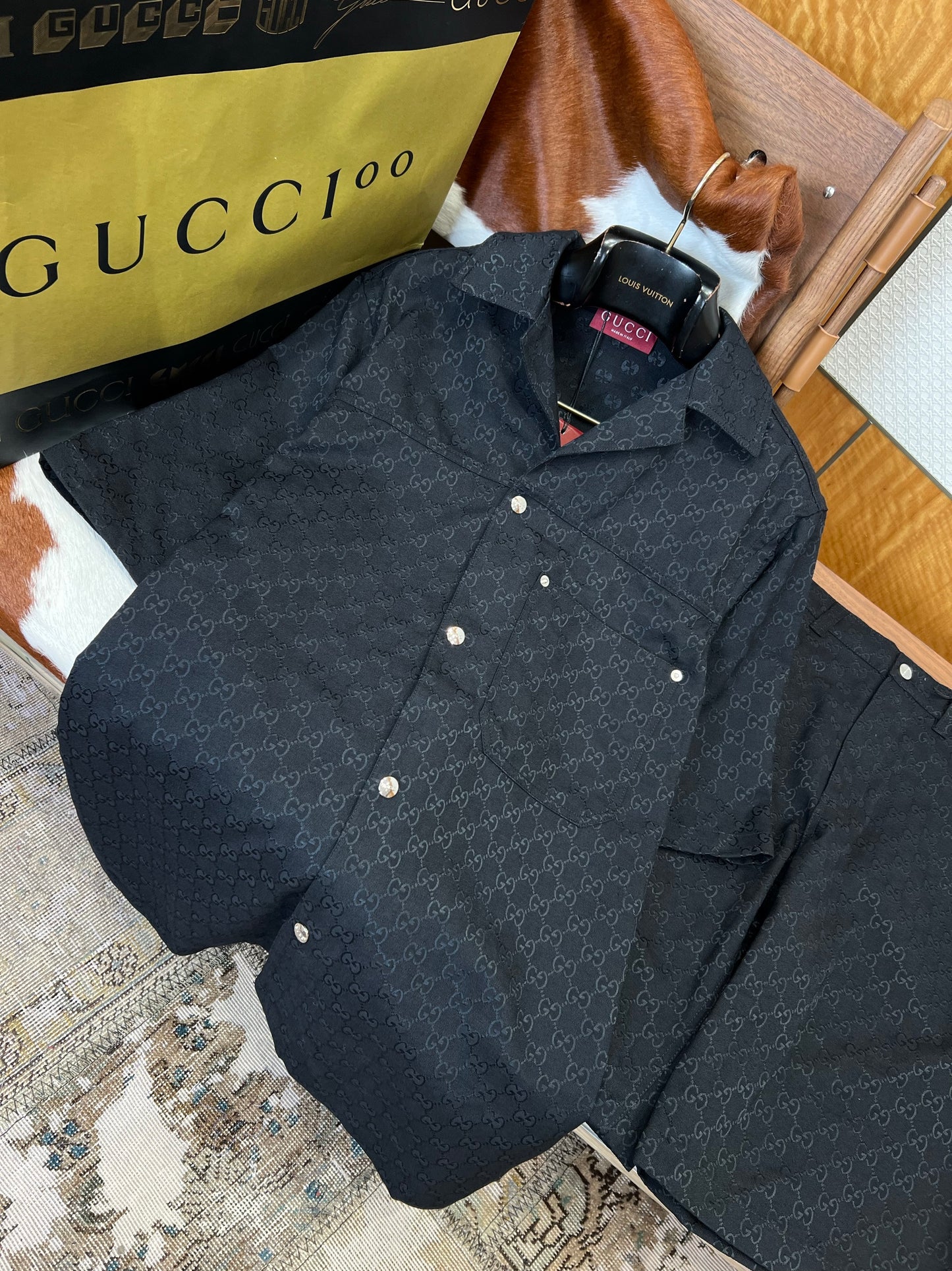 GG SHIRT - SHORTS SET