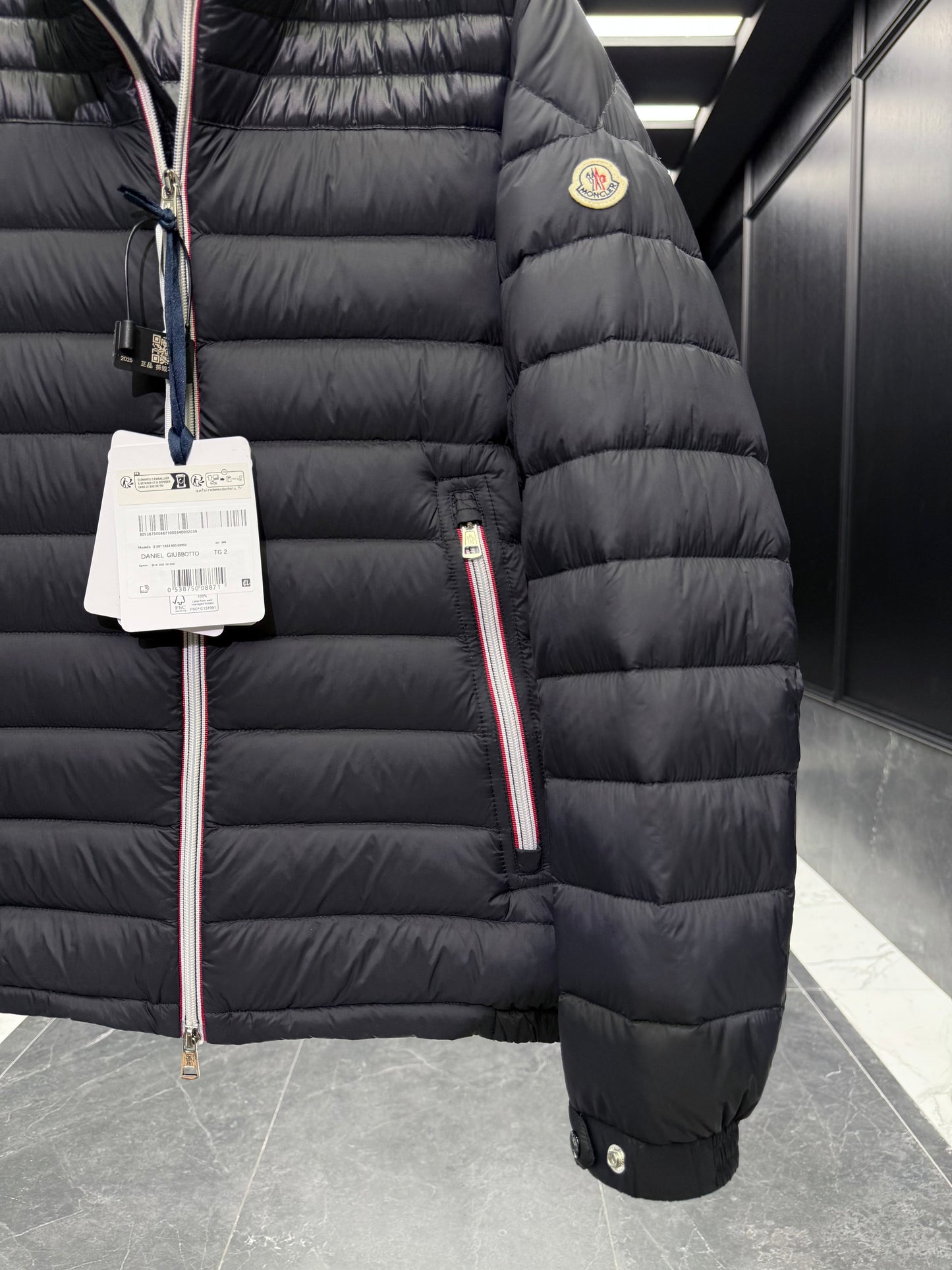 MONC DANIEL JACKET