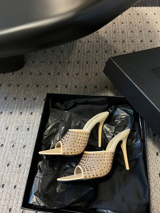 SL HEELS