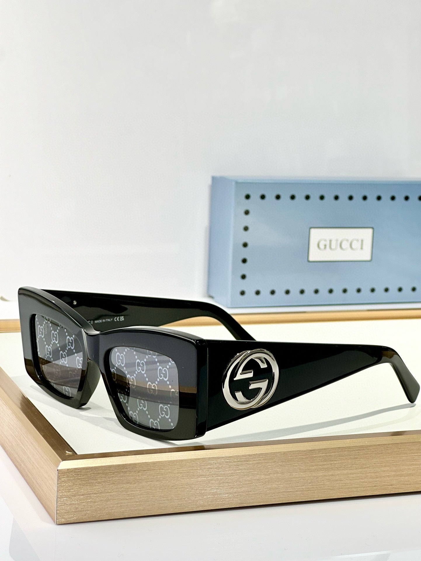 GG SUNGLASSES