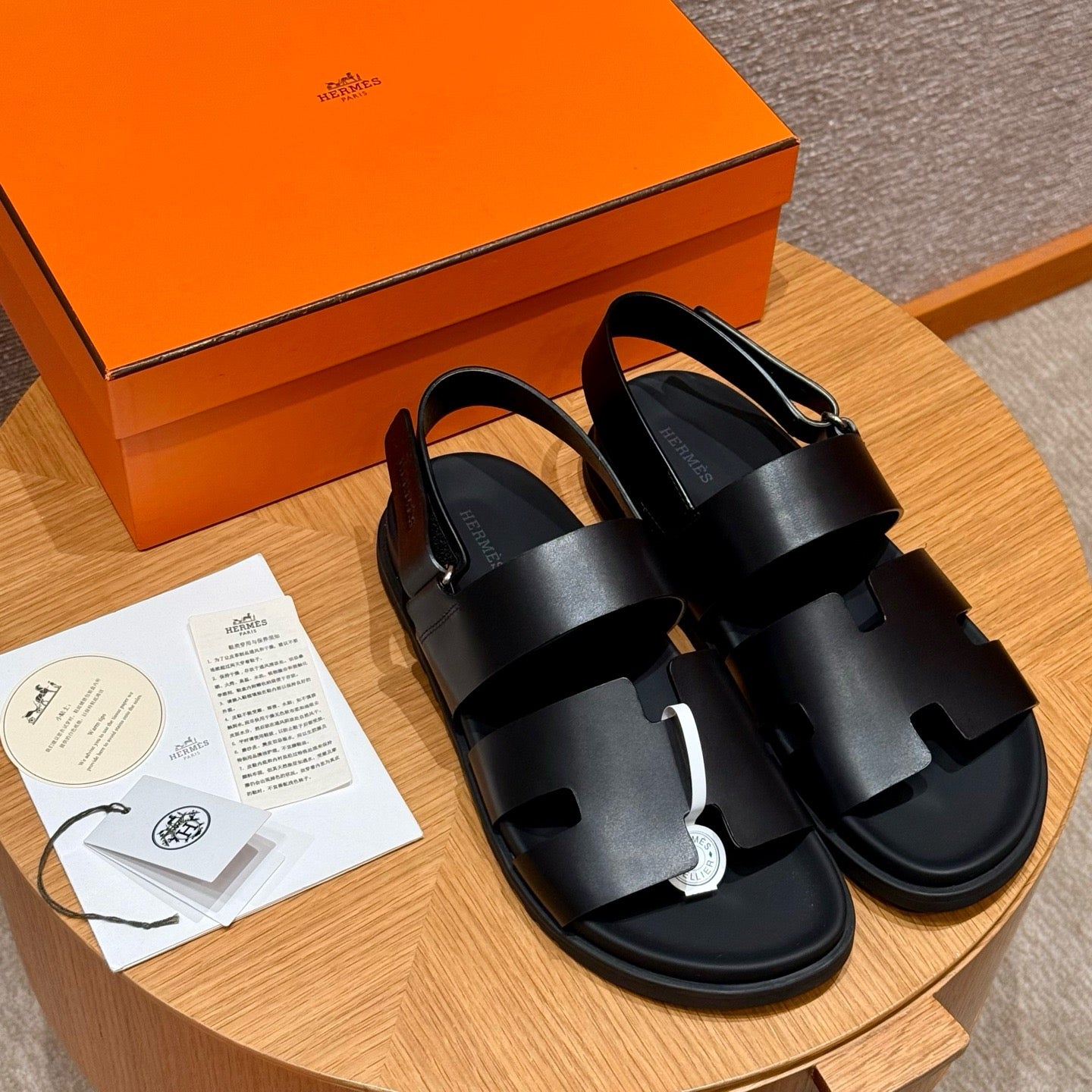 HERM GENIUS SANDALS