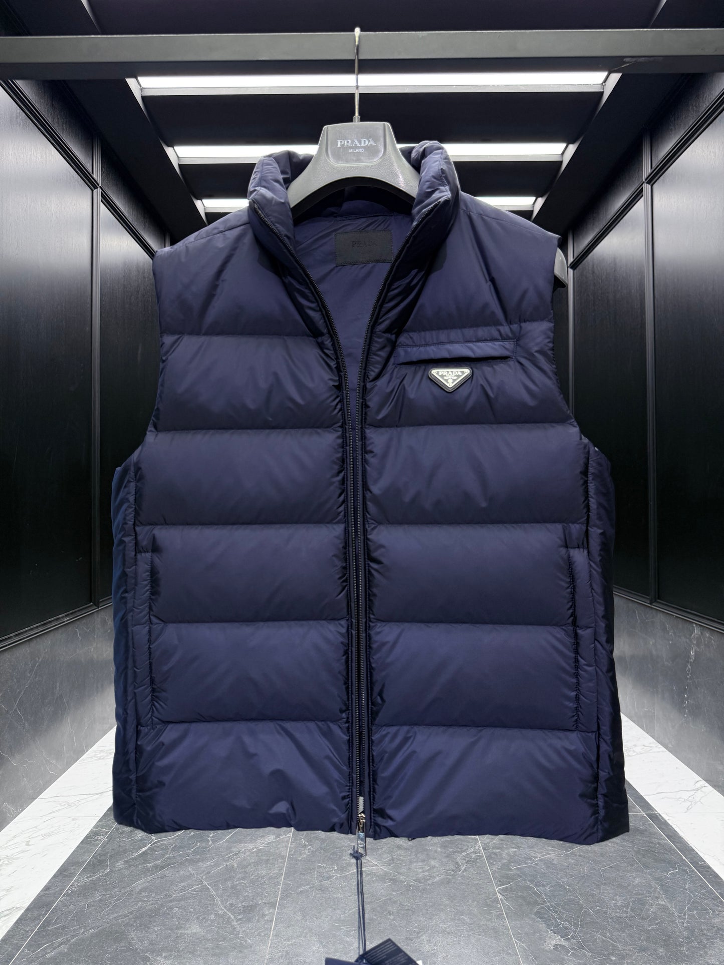 PD VEST