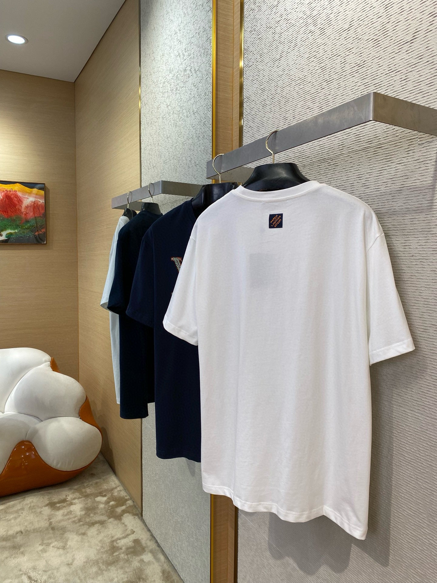 LOU T-SHIRT