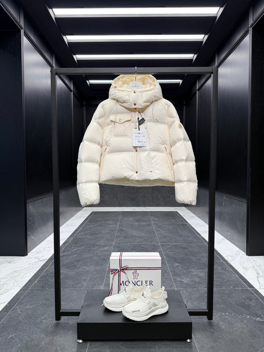 MONC EREA JACKET