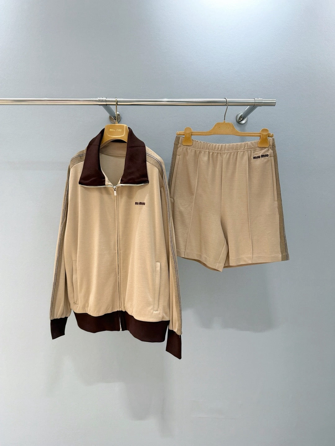 MIU M ZIP BOMBER