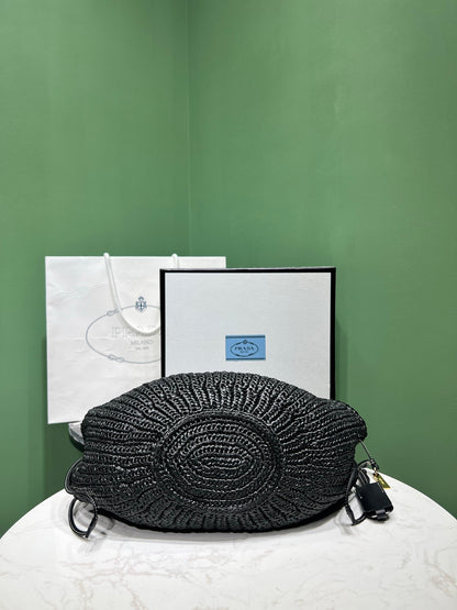 PD RAFFIA CROCHET BAG