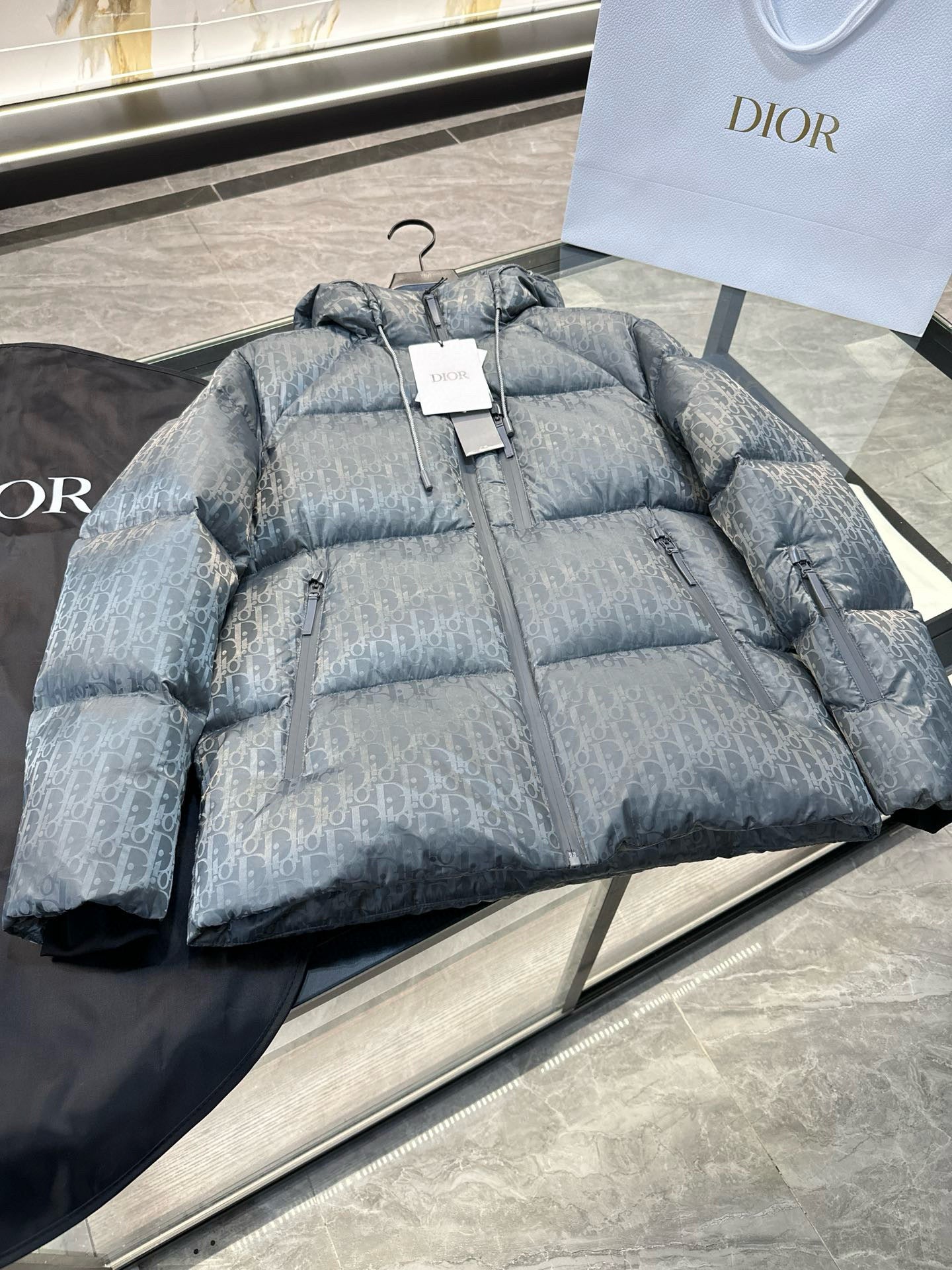 CD OBLIQUE JACKET