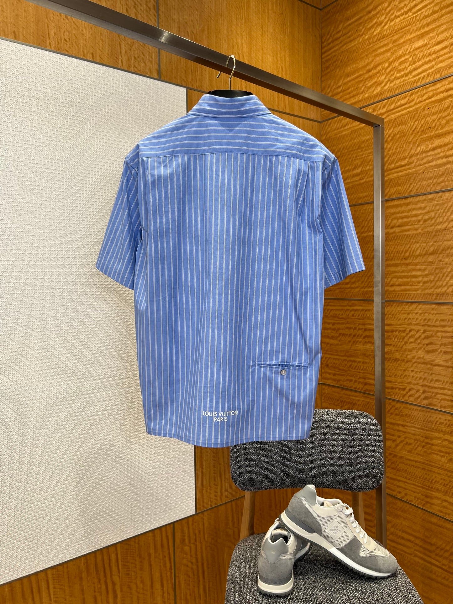 LOU SHIRT