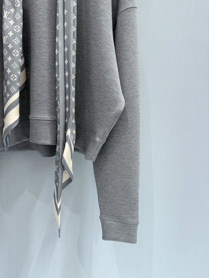 LOU ZIP HOODIE