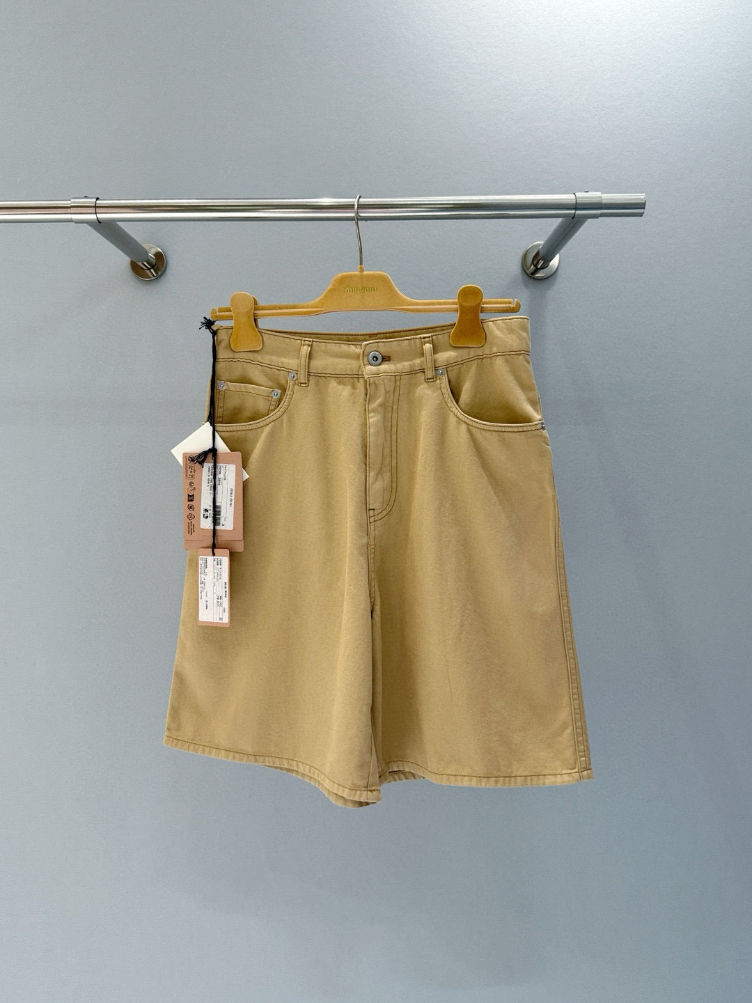MIU M SHORTS