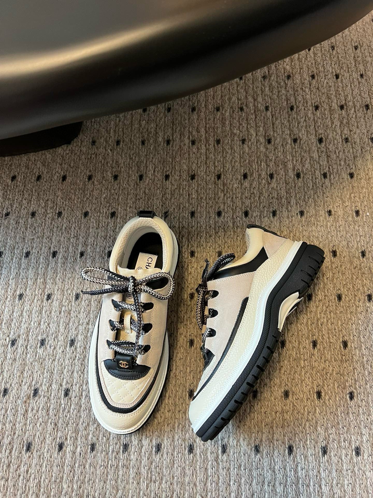 CC SNEAKERS
