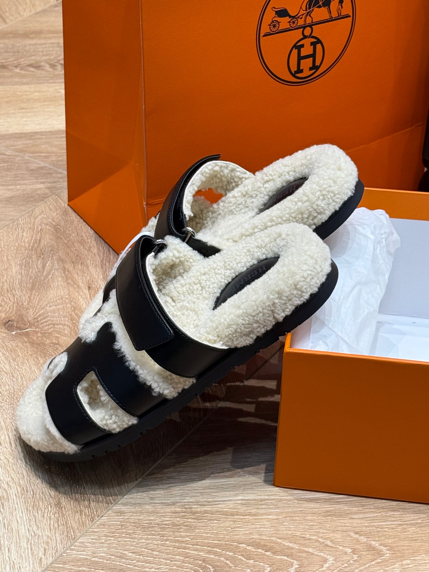 HERM CHYPRE SANDAL