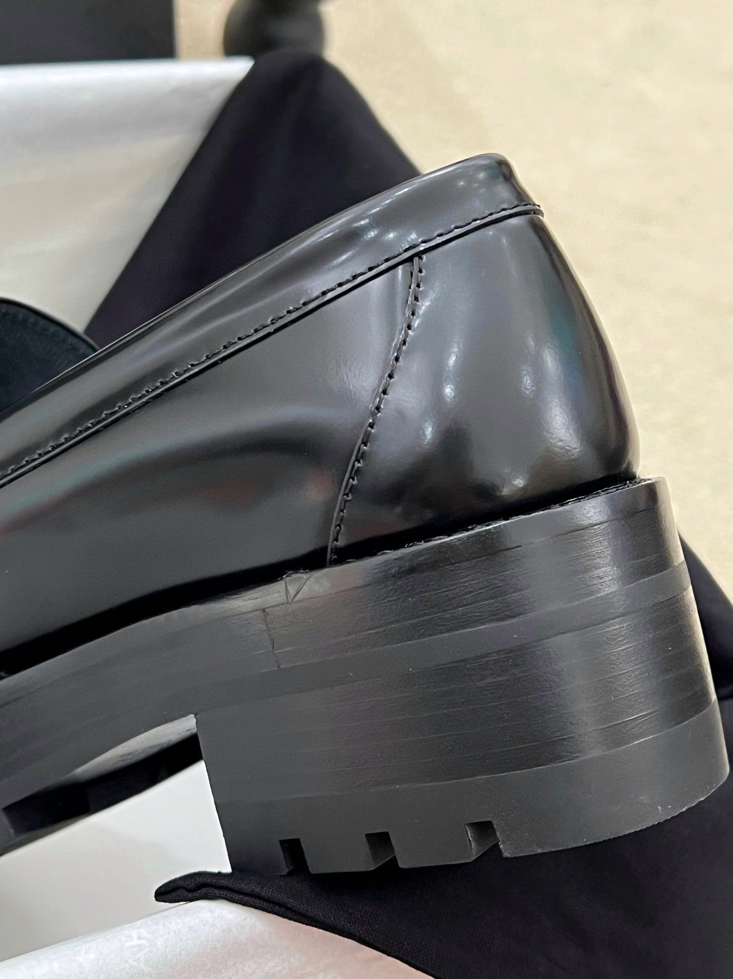 CC LOAFERS