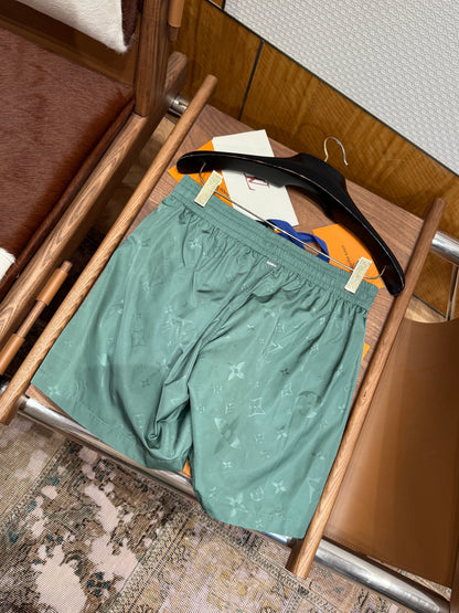 LOU SHORTS