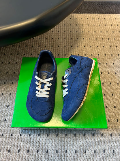 BOTT V ORBIT SNEAKER