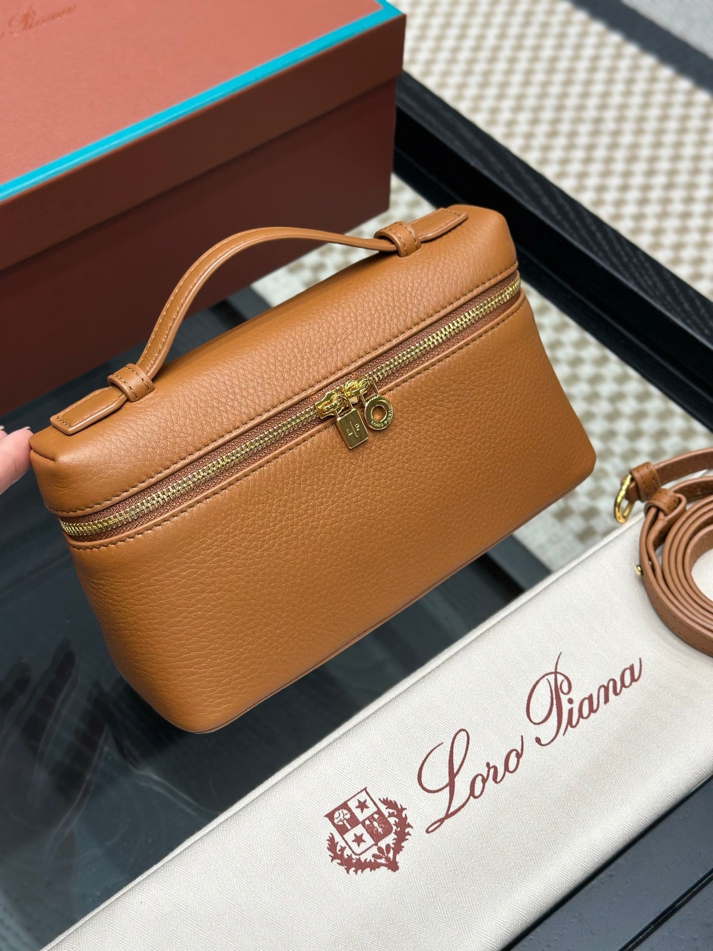 LORO P EXTRA POCKET L19 BAG