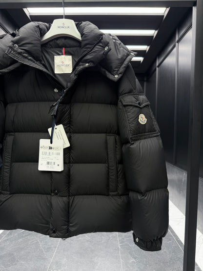 MONC VEZERE JACKET
