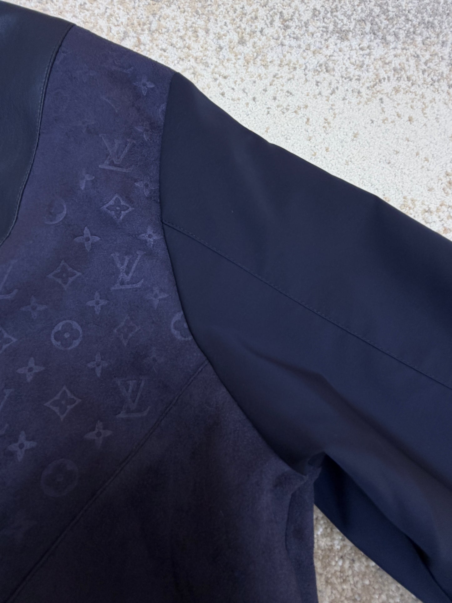 LOU JACKET