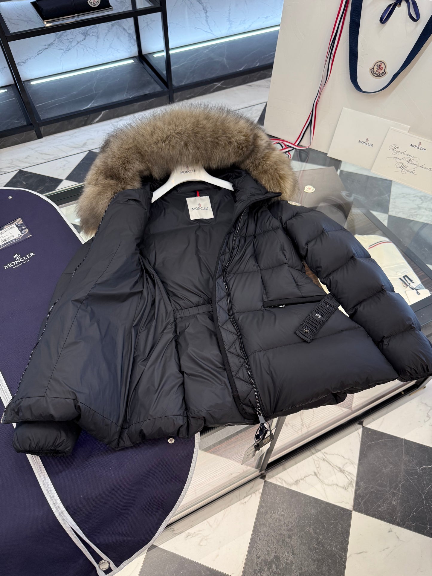 MONC BOED JACKET