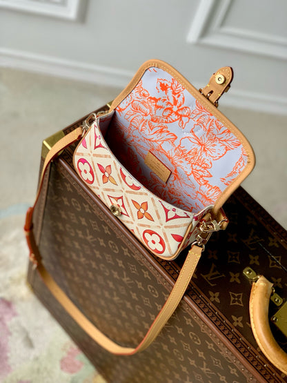 LOU NANO DIANE BAG