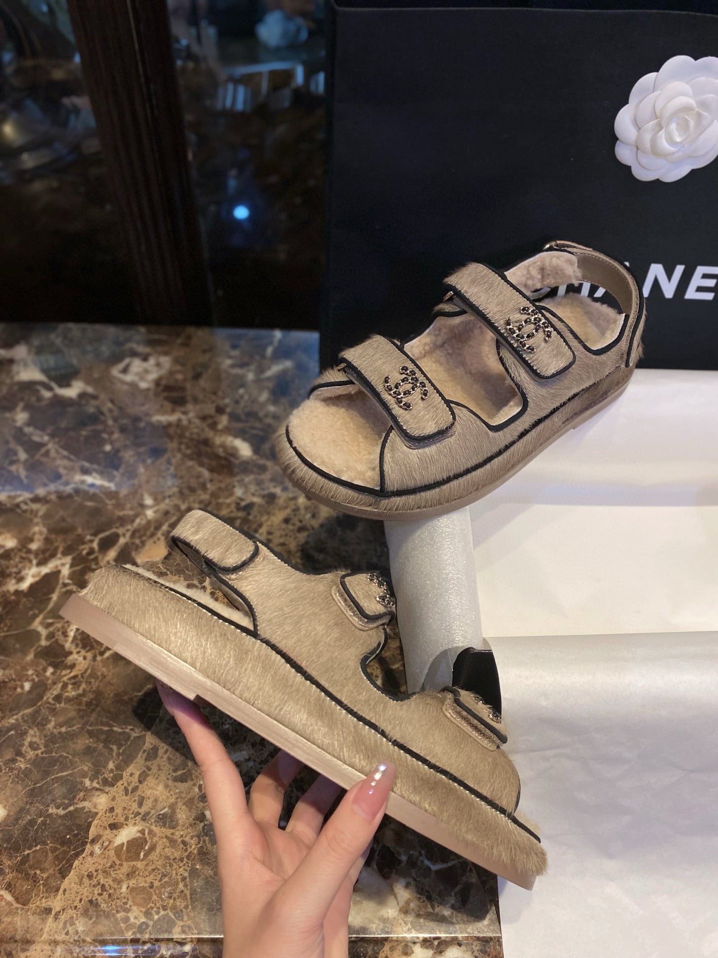 CC SANDALS