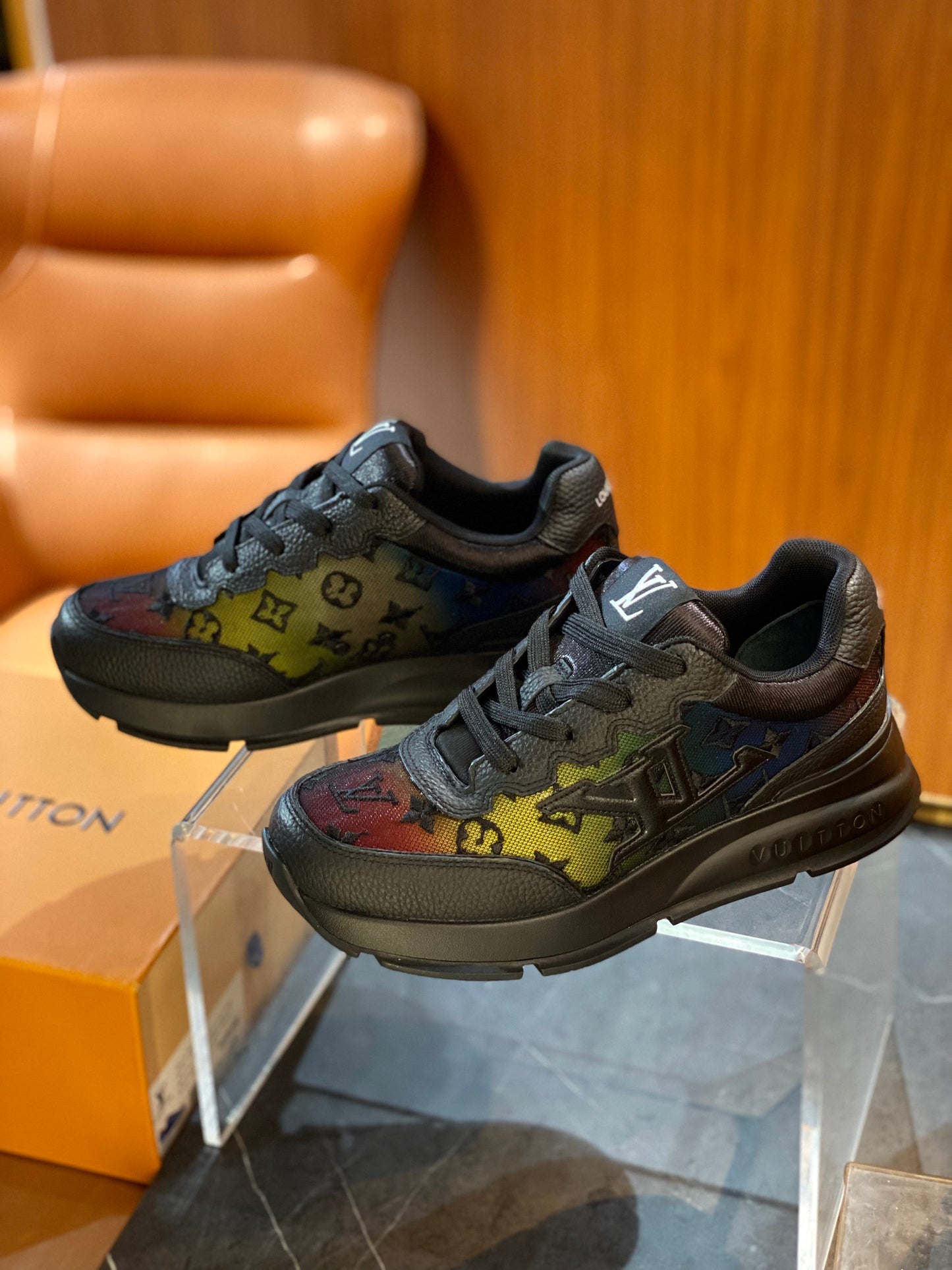 LOU CLASSIC TRAINERS