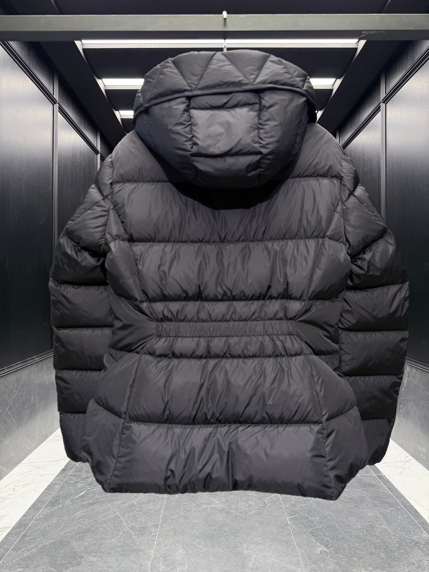 MONC AVOCE JACKET