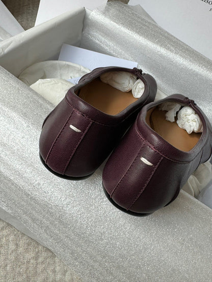 MAISON M TABI BALLET FLATS