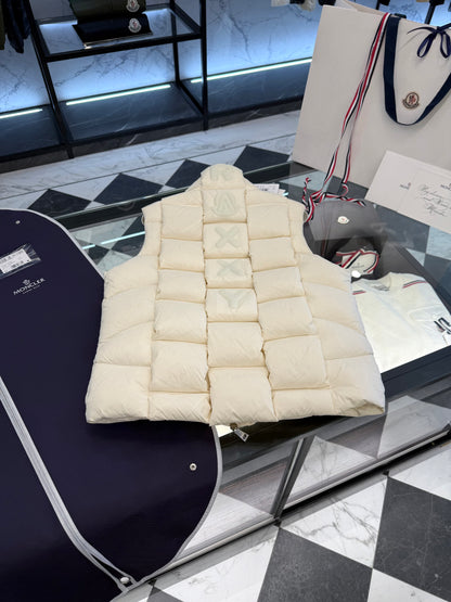MONC x CHRISTOPHER RAXXY VEST