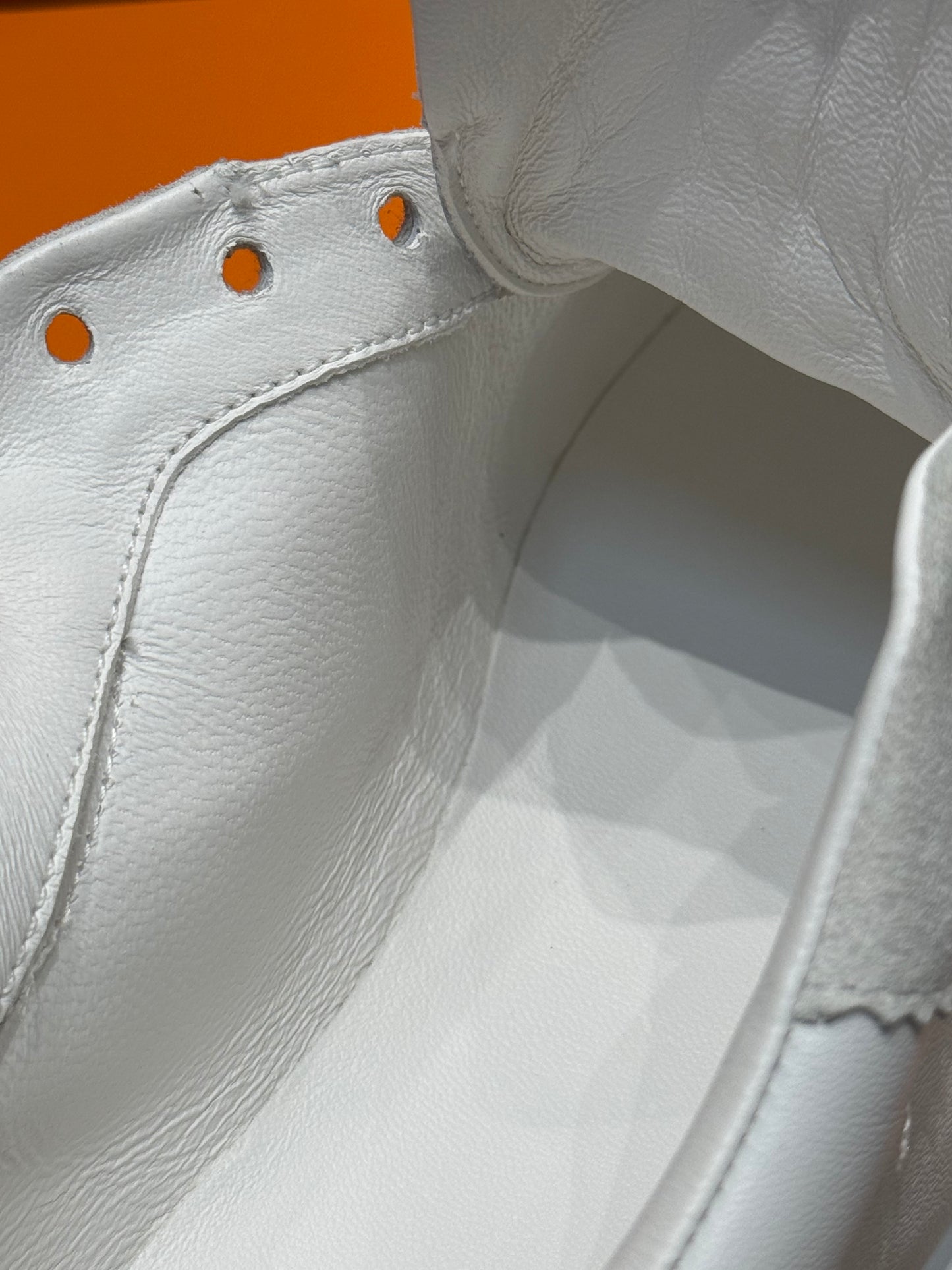 HERM BOUNCING SNEAKER