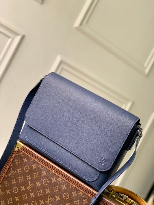 LOU SPEED MESSENGER BAG