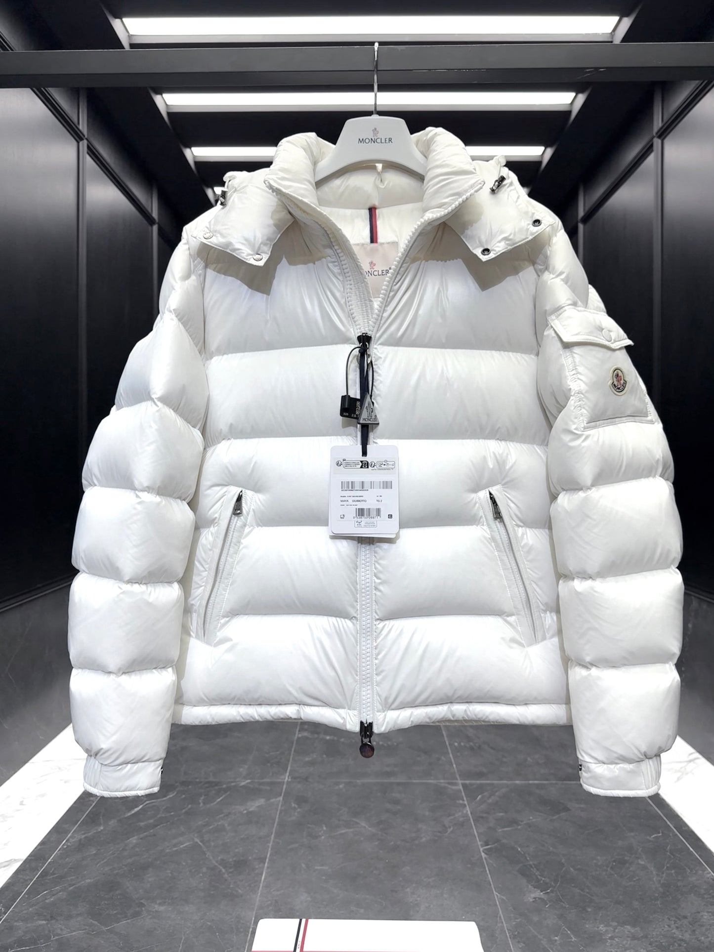 MONC MAYA JACKET