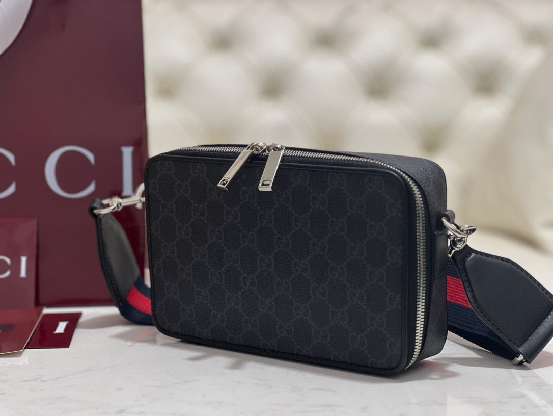 GG SMALL CROSSBODY BAG