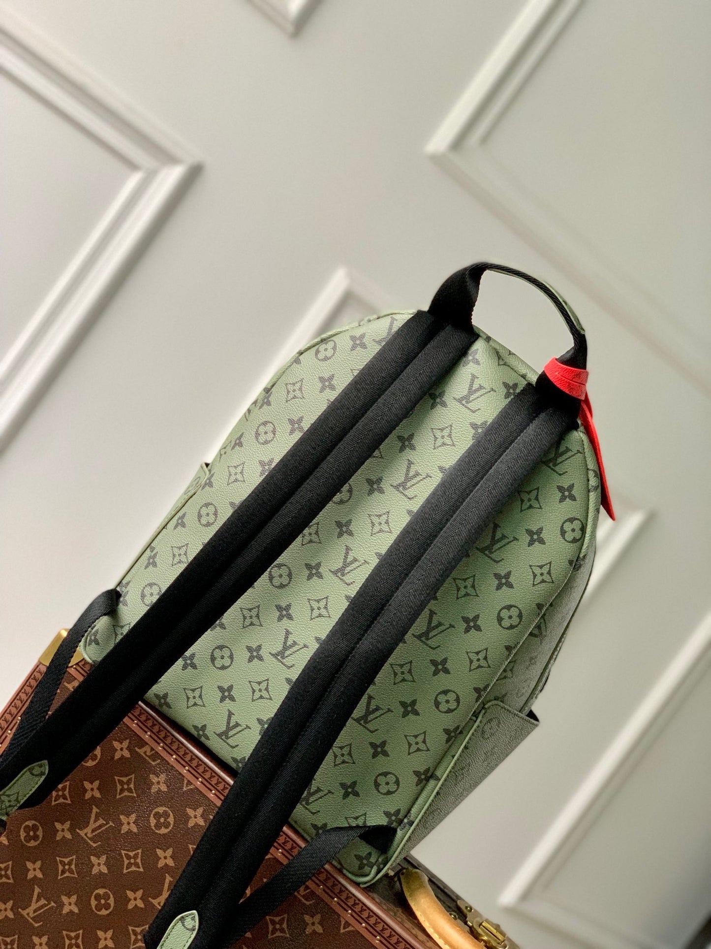 LOU DISCOVERY BACKPACK