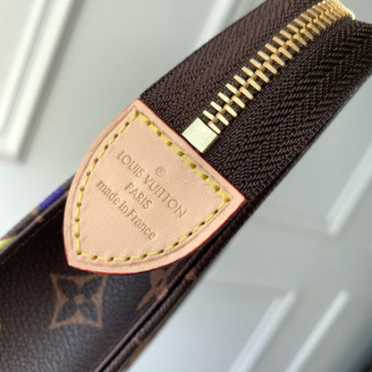 LOU x MURAKAMI TOILETRY POUCH