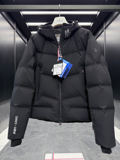 MONC ARCESAZ JACKET