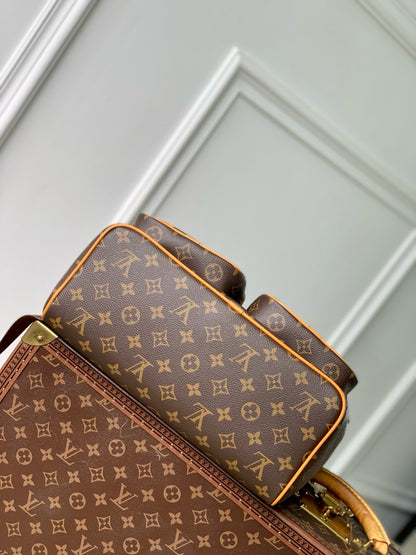 LOU MONTSOURIS CARGO BACKPACK