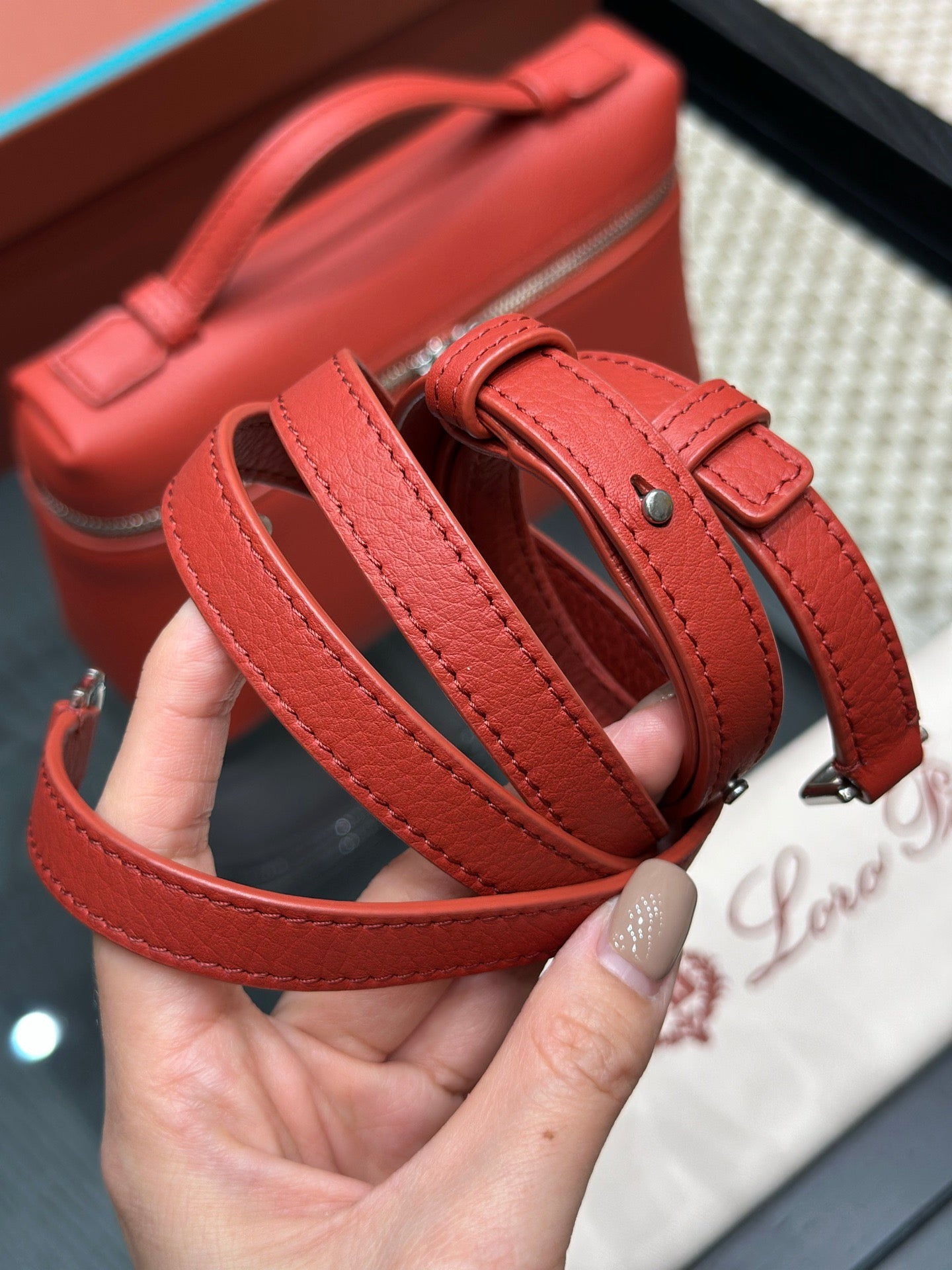 LORO P EXTRA POCKET L19 BAG