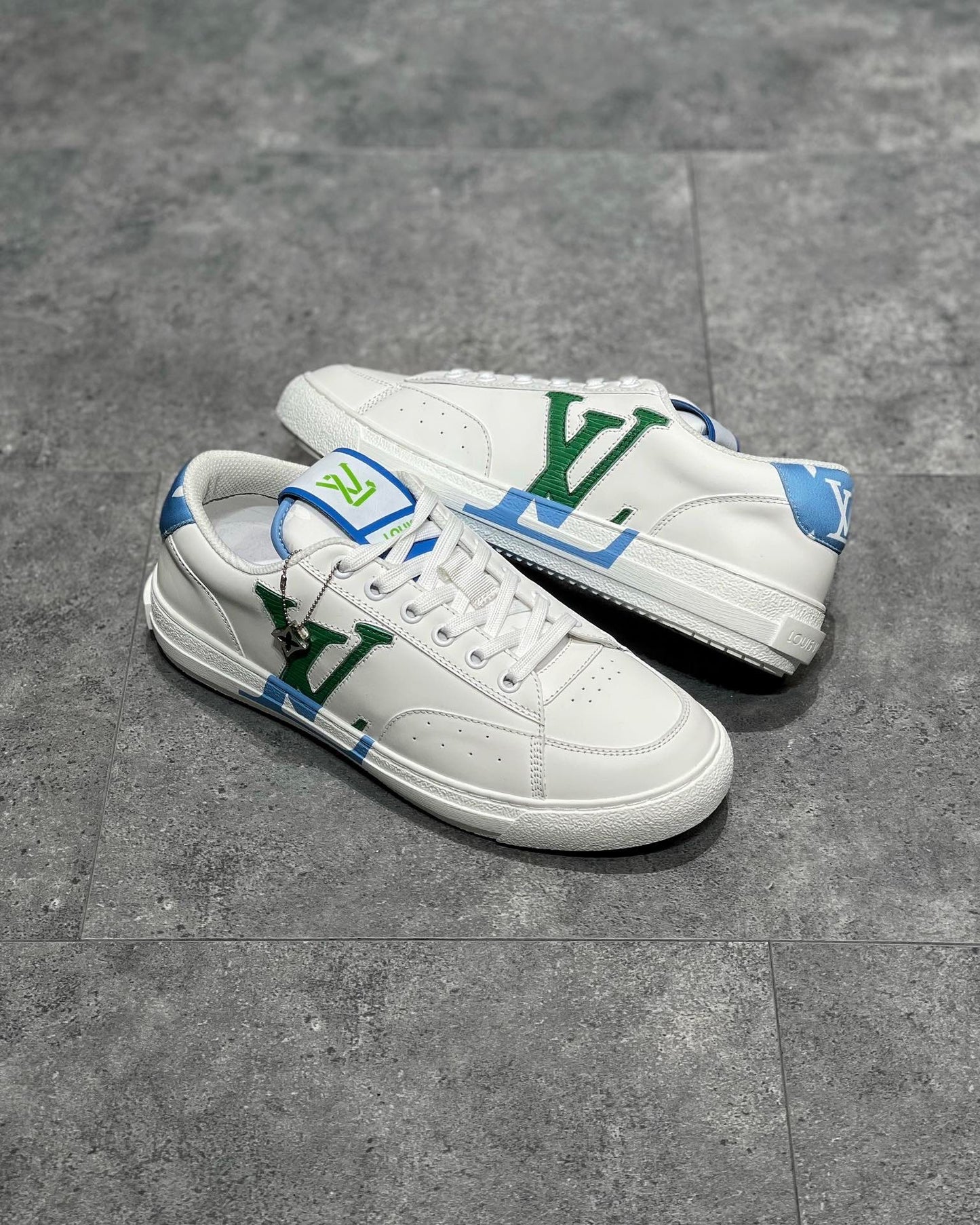LOU TRAINERS