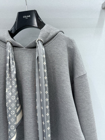 LOU ZIP HOODIE