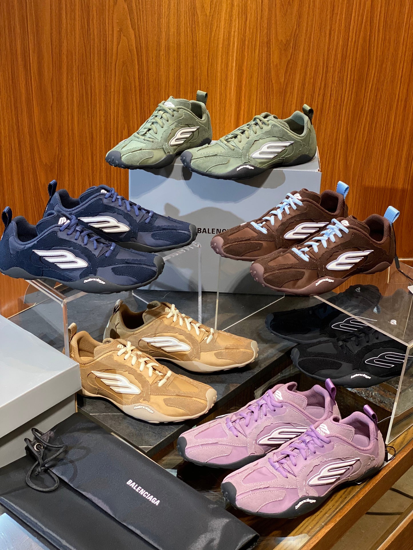 BAL MONDAY ULTRA SNEAKERS