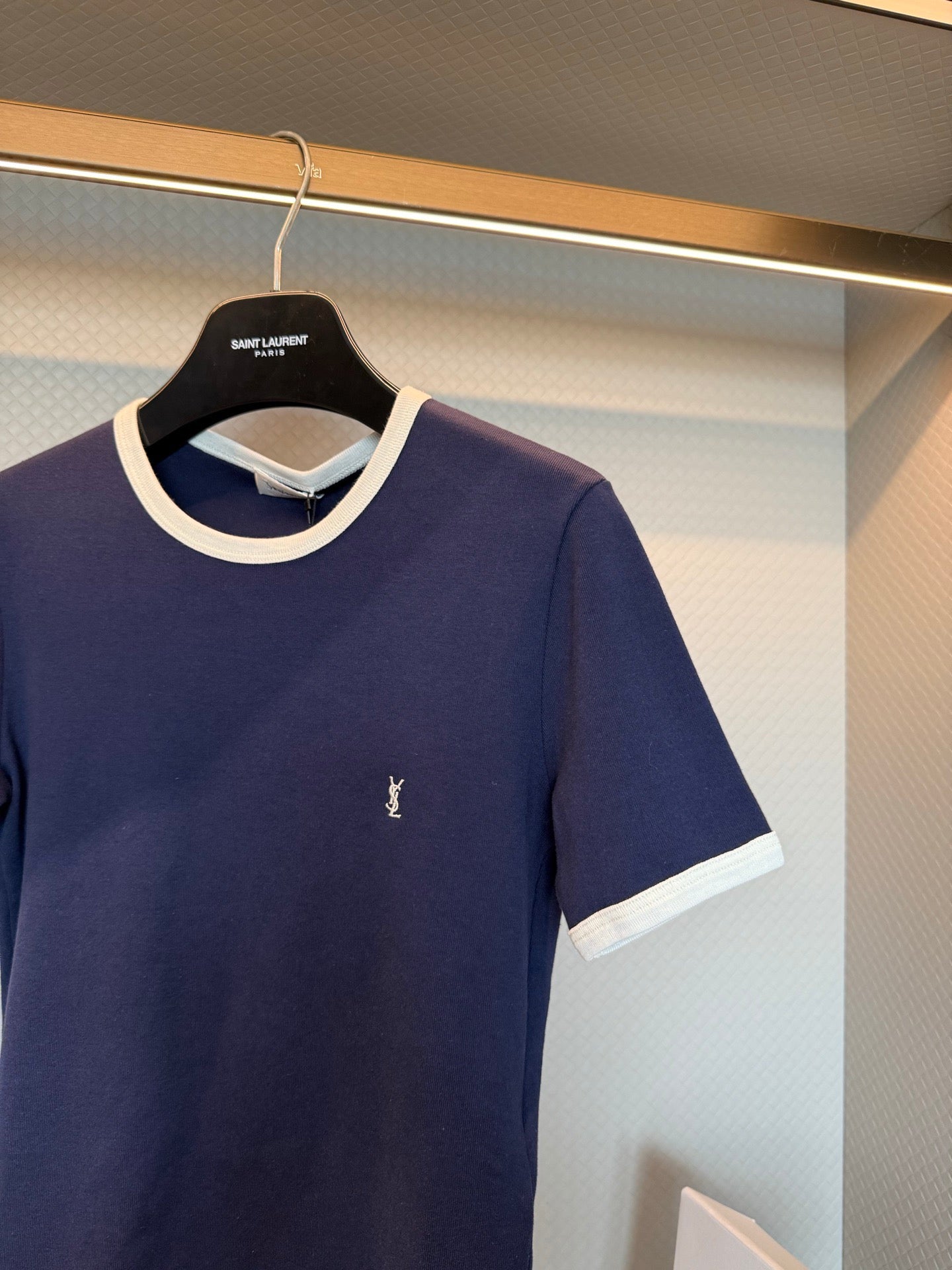 SL T-SHIRT