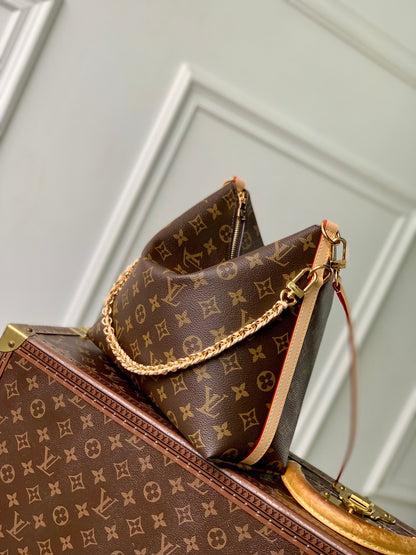 LOU MULTIPASS BAG
