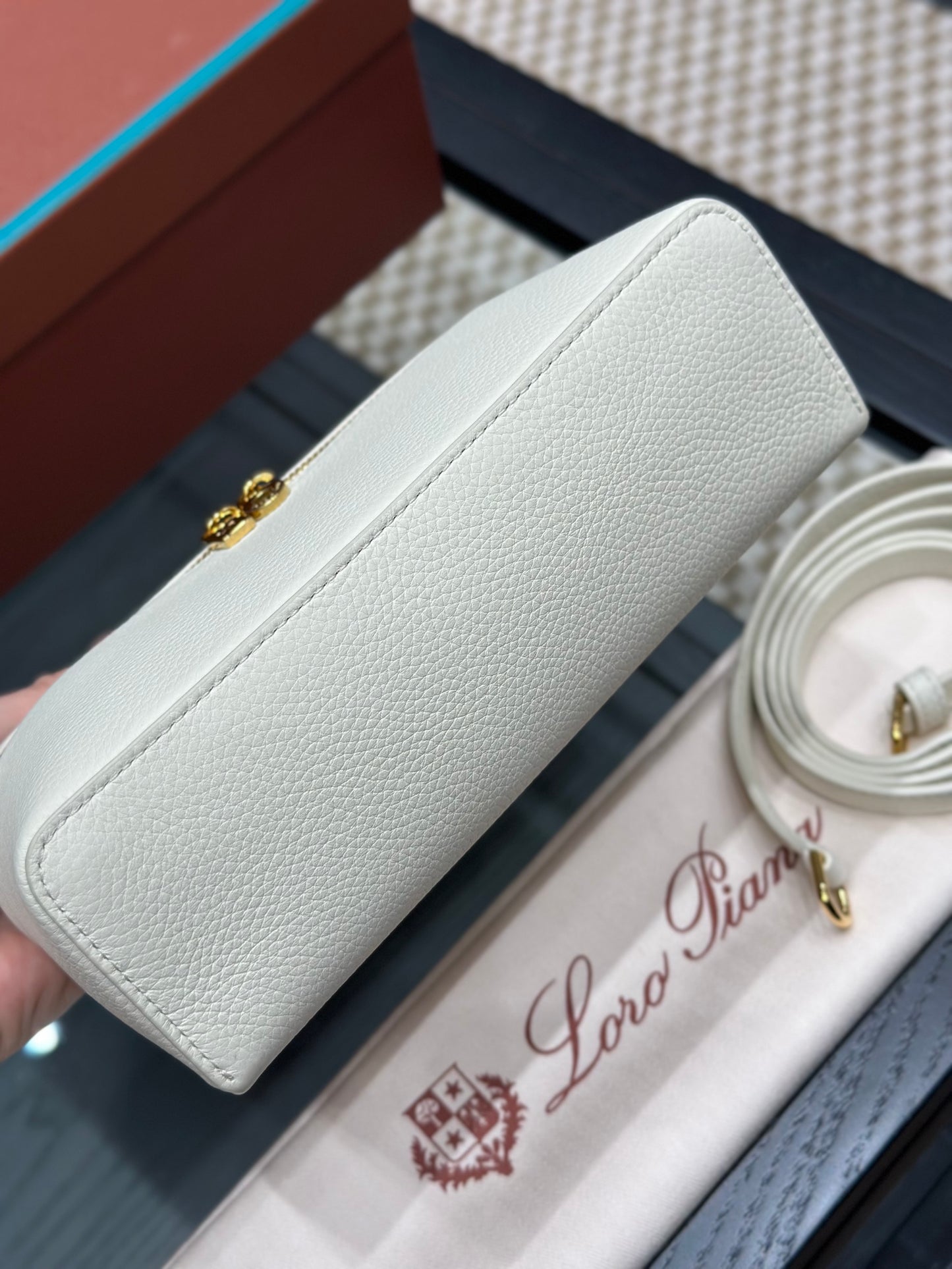 LORO P EXTRA POCKET L19 BAG